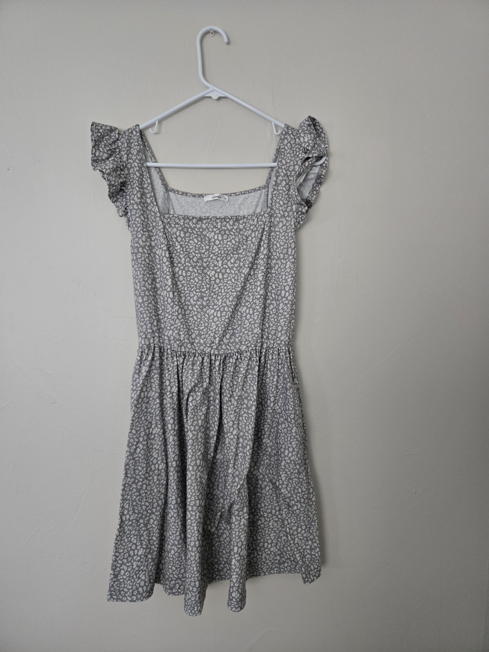 Square-Neck Gray Floral Midi Dress with Flutter Sleeves